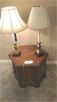 Octagon End Table And 2 Lamps