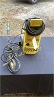 KARCHER POWER WASHER