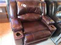 LEATHER THEATRE CHAIR