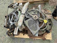 PALLET OF EARLY HOLDEN PARTS
