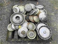 PALLET LOT OF ASSORTED HUBCAPS