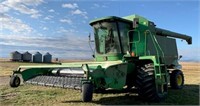 1996 John Deere 9600 Combine