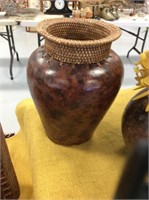 Vase with wicker top