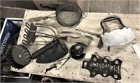 Old Kitchenwares, Iron