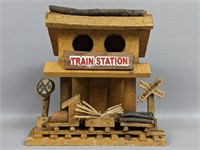 Train Station Birdhouse