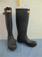 Hunter Size 5 Rubber Boots - used