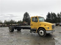 1999 Freightliner FL60 Business Class