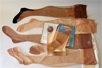 8 Prs Nylons, Cuban-Heeled Seamed