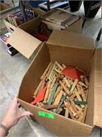2 BOXES OF LINCOLN LOGS