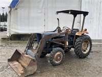 Ford 1900 Tractor with Loader
