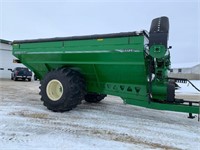 2016 Brent 1194, 1100 Bushel Grain Cart