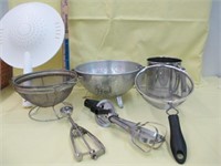 Vintage Kitchen Items