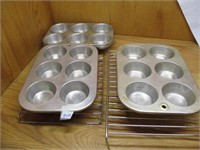 Muffin Pan Selection/Cooling Rack