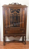 Walnut Hutch & Display Cabinet with Turned Legs