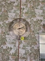 COLLECTION OF WALL DECOR - CLOCK