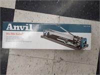 Tile cutter