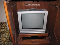 Older Panasonic Television 21"