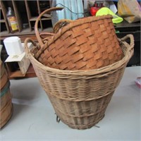 Vintage basket lot.