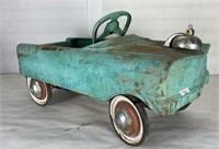 1960's Murray Fire Chief Pedal Car