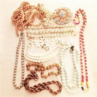 Vintage Necklace Grouping