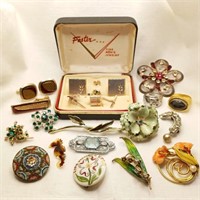 Vintage Brooches & Men's Jewelry