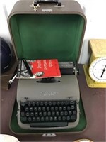 Remington Quiet Writer Typewriter