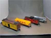 Lot of 4 HO Scale Cars Caboose, Hopper Car, Pipe
