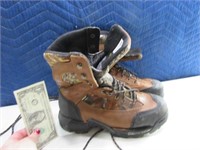 DANNER Mens sz9 Camo GoreTex Hiking Boots
