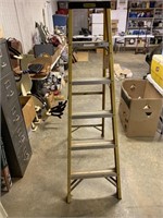 Stanley 6 foot ladder