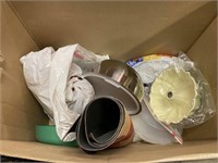 Box of miscellaneous items