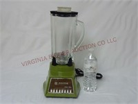 Vintage Waring Blender ~ Powers On