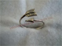 Arrow Ring ~ Marked 925 LA ~ Sterling Silver
