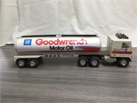 Nylint Goodwrench motor oil semi
