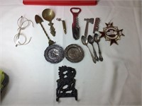 Lot of brass and metal items