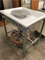 POTTERS WHEEL TABLE