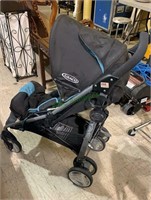 Graco child’s stroller, newer breeze model, click