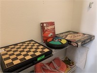 LOT OF MISC GAMES / SCRABBLE ETC CHESS (AS IS