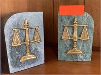 MARBLE JUSTIC SCALES BOOKENDS