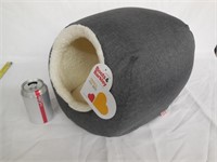 Small Pet/Cat/Dog Bed Upto 25 lbs