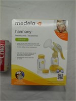 Medela Harmony Breast Pump Manual *OPENED