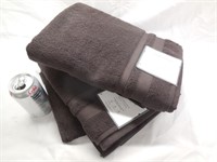 (2) Perfomance Bath Towels, Brown