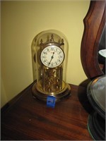 Kundo Anniversary Clock with Key