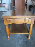 End Table - Needs some TLC - pick up only