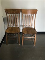 Set of (4) Oak Antique Chairs