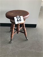 Claw Footed Cherry Piano Stool (Ball & Claw)