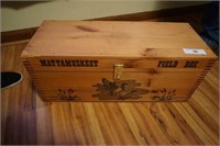 WOODEN FIELD BOX WITH