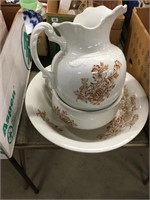 Wash Bowl & Pitcher, Chamber pot cracked