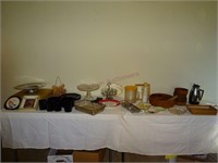Kitchen ware items