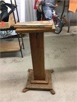 Wooden plant stand22.5” tall (needs repaired)