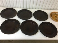 6 acrylic under plates and 1 serving tray